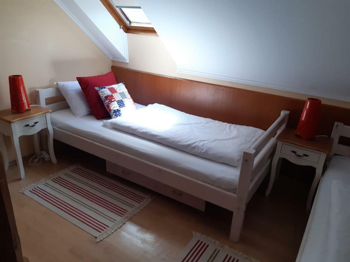 Szalay Villa Veszprem Bagian luar foto