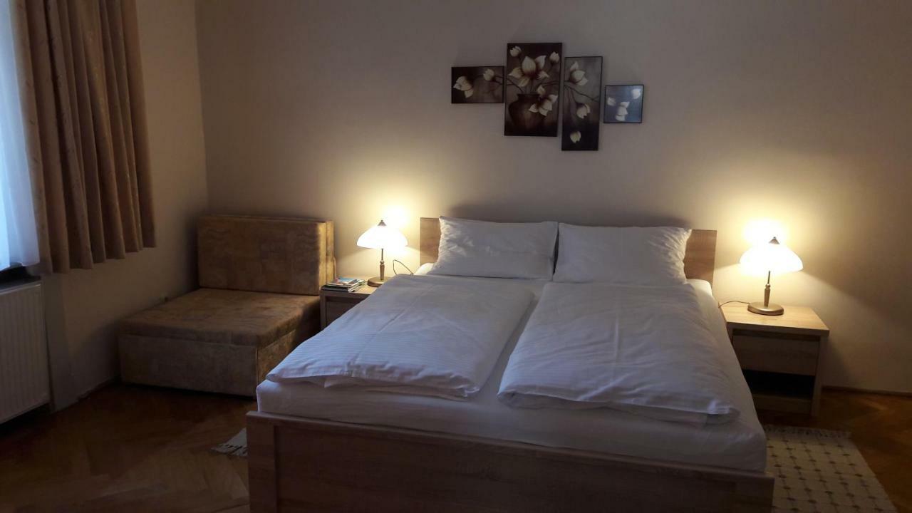 Szalay Villa Veszprem Bagian luar foto