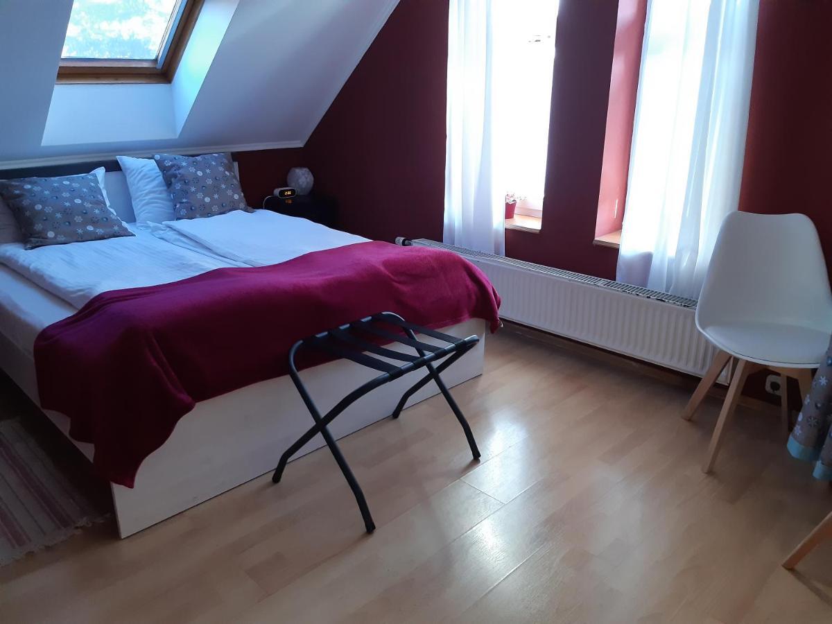 Szalay Villa Veszprem Bagian luar foto